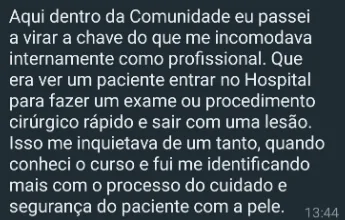 Print de WhatsApp: comunidade ajudou a aluna a se identificar mais com o cuidado e a segurança da pele do paciente